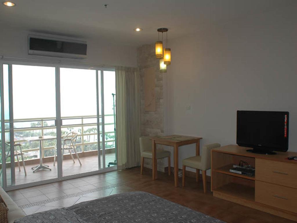פאטאיה Apartments At View Talay מראה חיצוני תמונה
